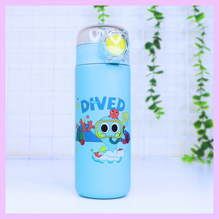Light blue stainless steel water bottle