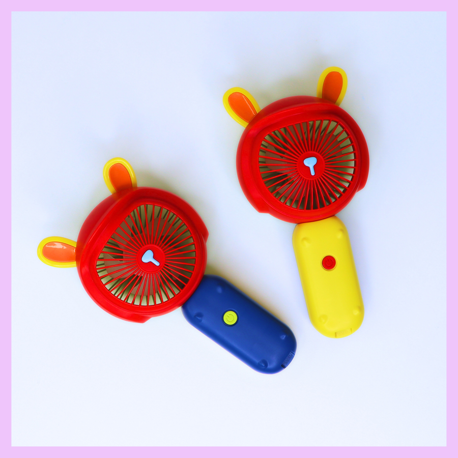 Compact three speed mini fan