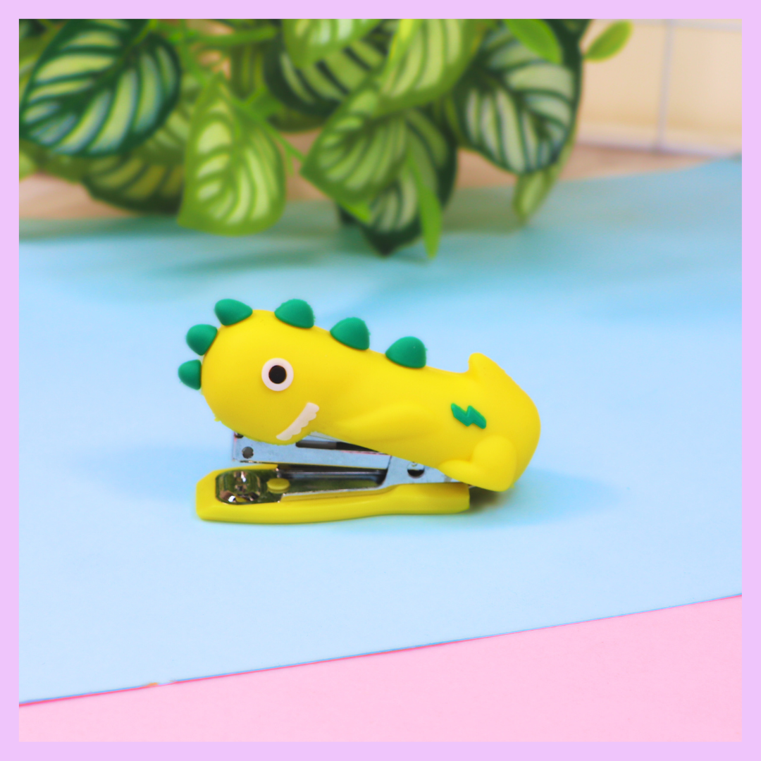 Dinosaur mini stapler in yellow