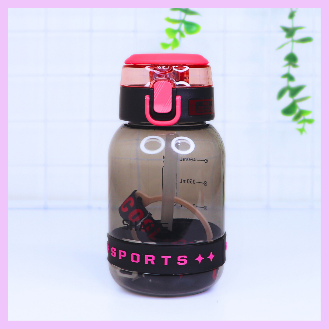 Black 680 ml plastic water bottle
