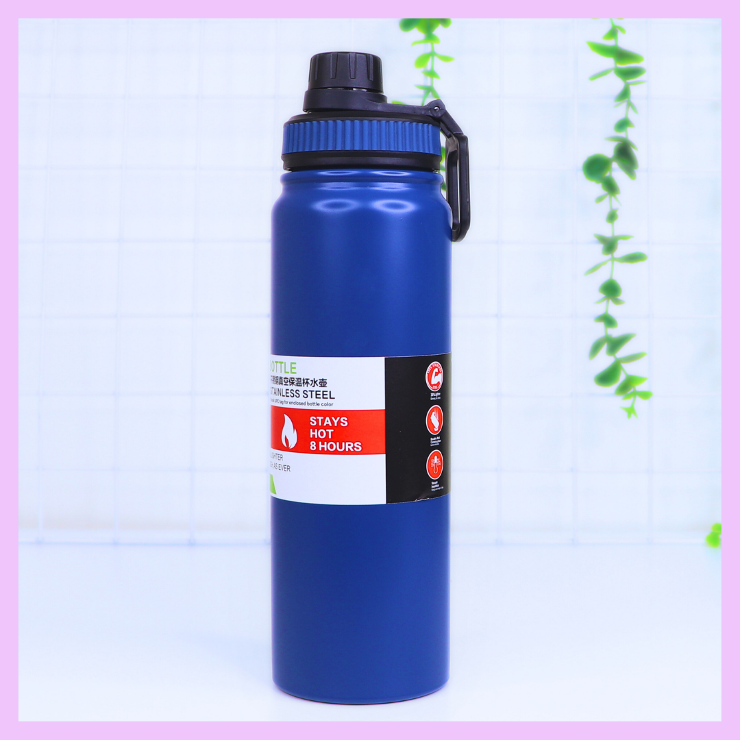 Navy blue 800 ml sports bottle