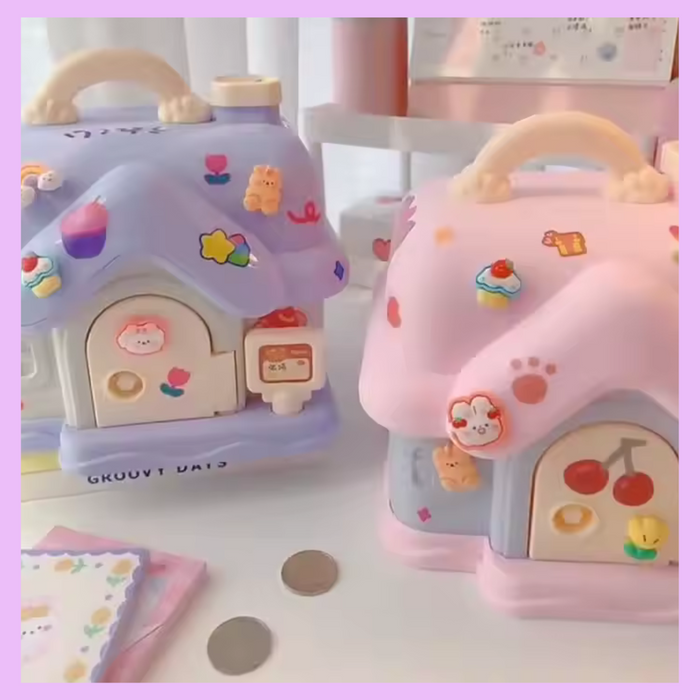 Hut shaped piggy bank - main view