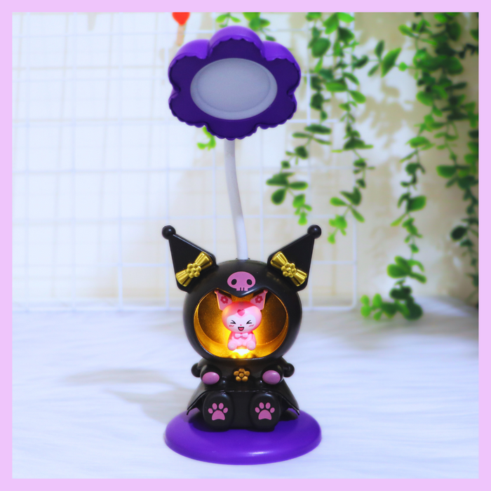 Kuromi lamp and sharpener detail