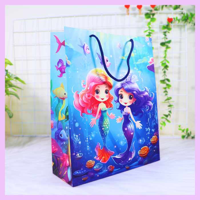 Medium paper gift bag - alternate design
