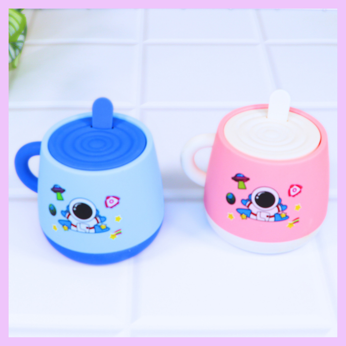 Novelty character cup light