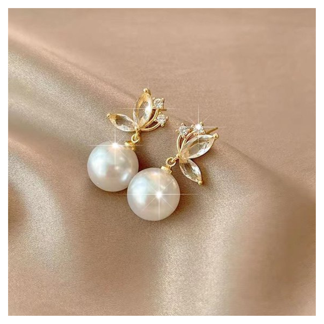 Pearl Drop Earings