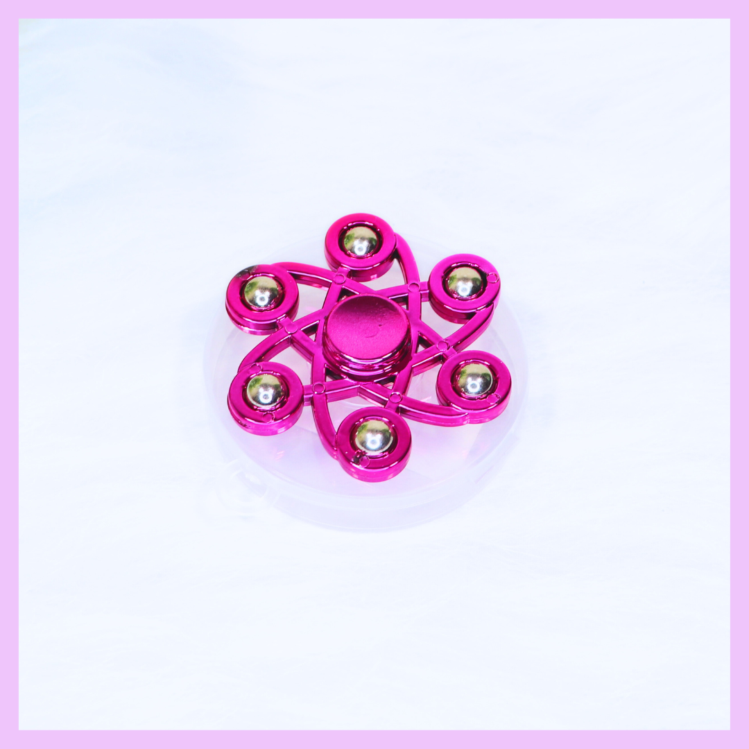Small metal spinner - alternate view