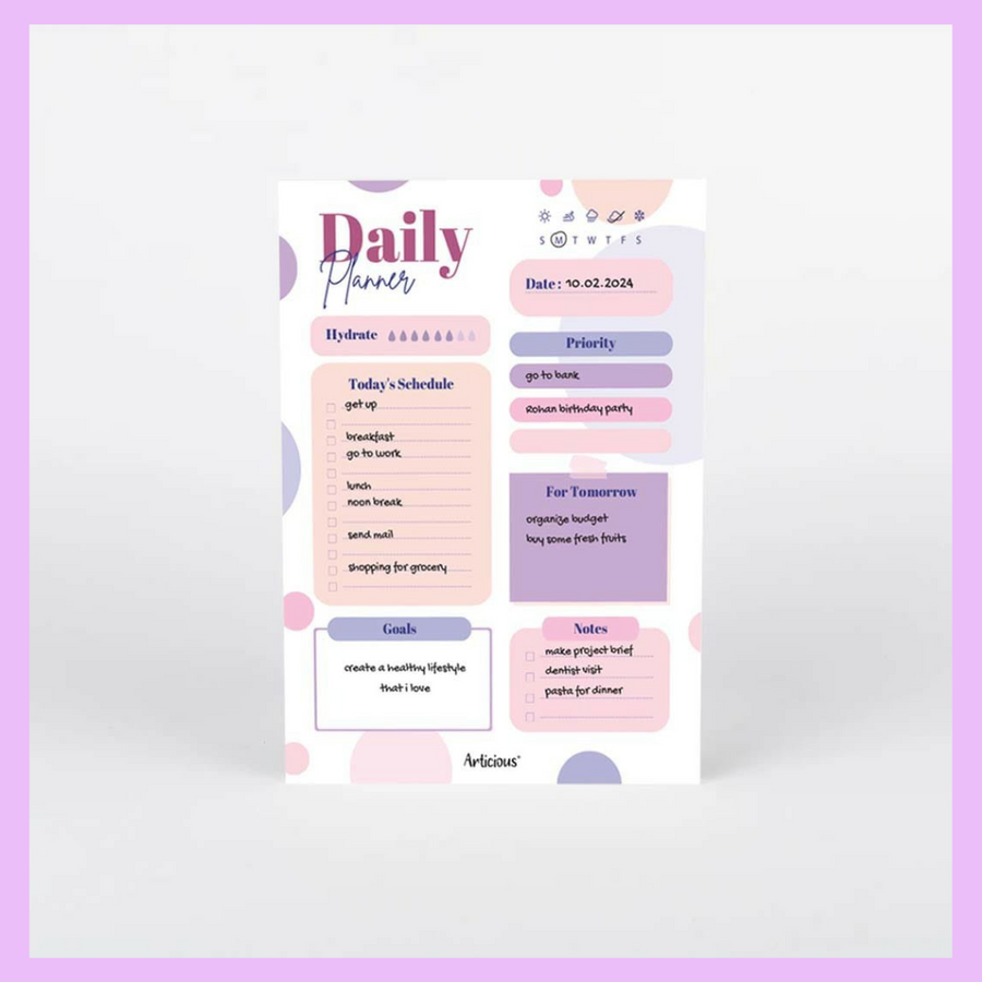 Daily planner for organising school, work and everyday tasks