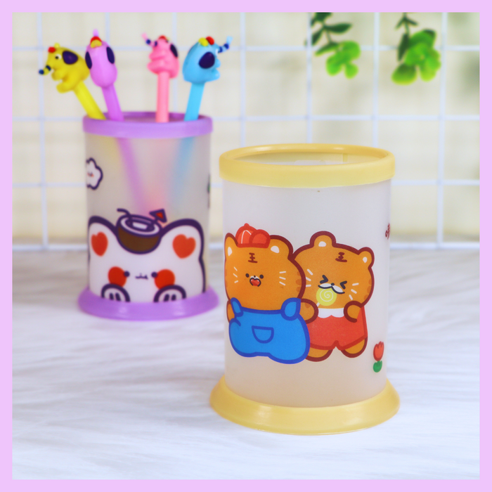 Cute DIY pen stand craft for study table organisation
