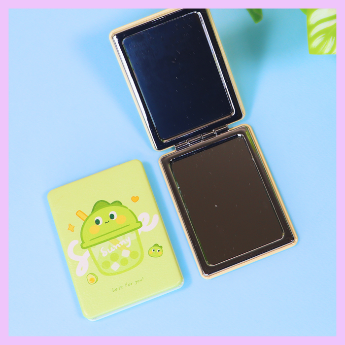 Green sipper design pocket mirror