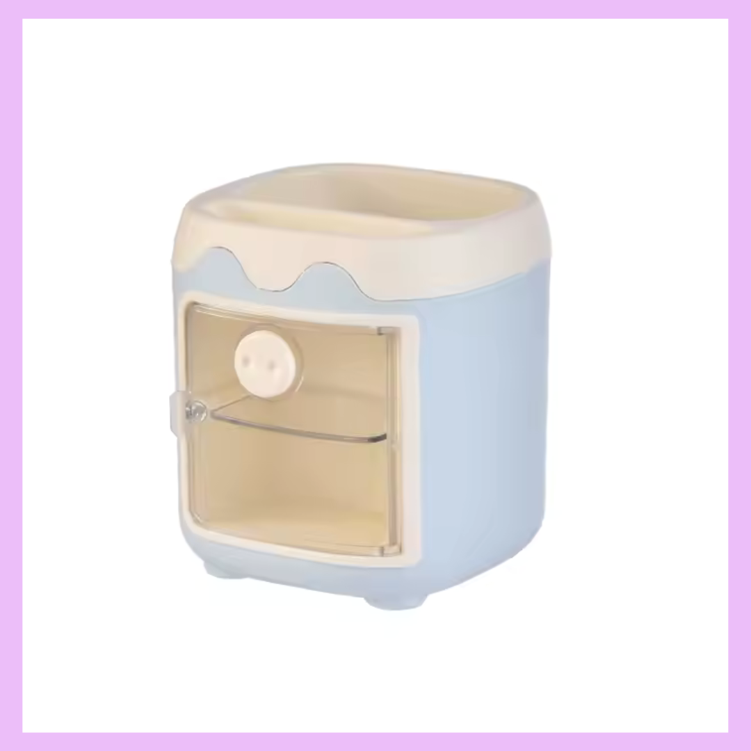 Light blue piggy desk organiser for stationery