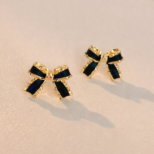 Black Bow Earing