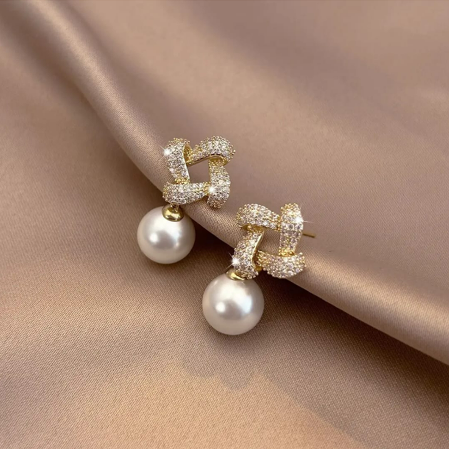 Stone pearl earrings